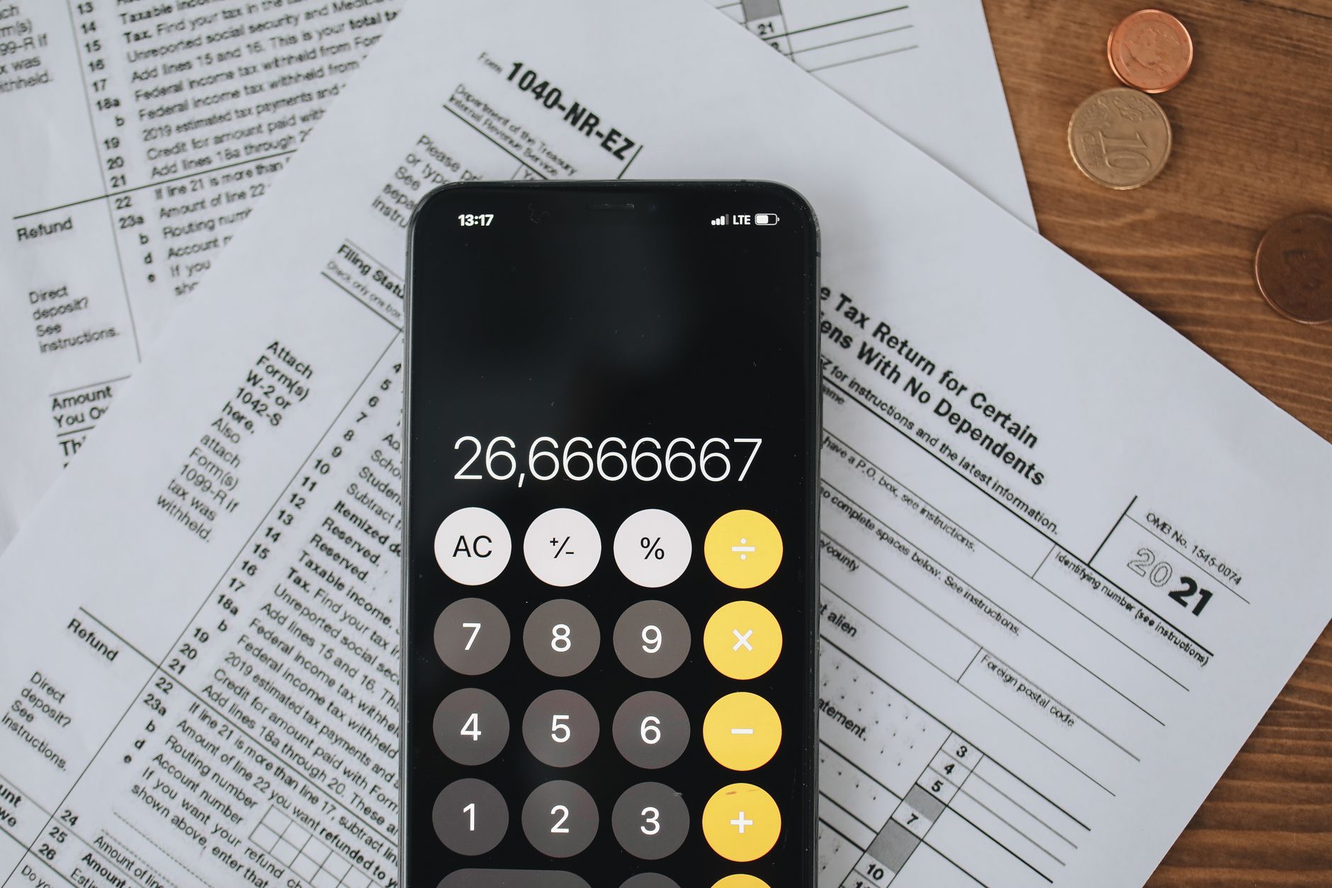 Documents et calculatrice pour calcul de pourcentage